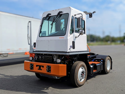2025 TICO Tractors Pro-Spotter B6.7 2024 B6.7 200HP DOT/EPA